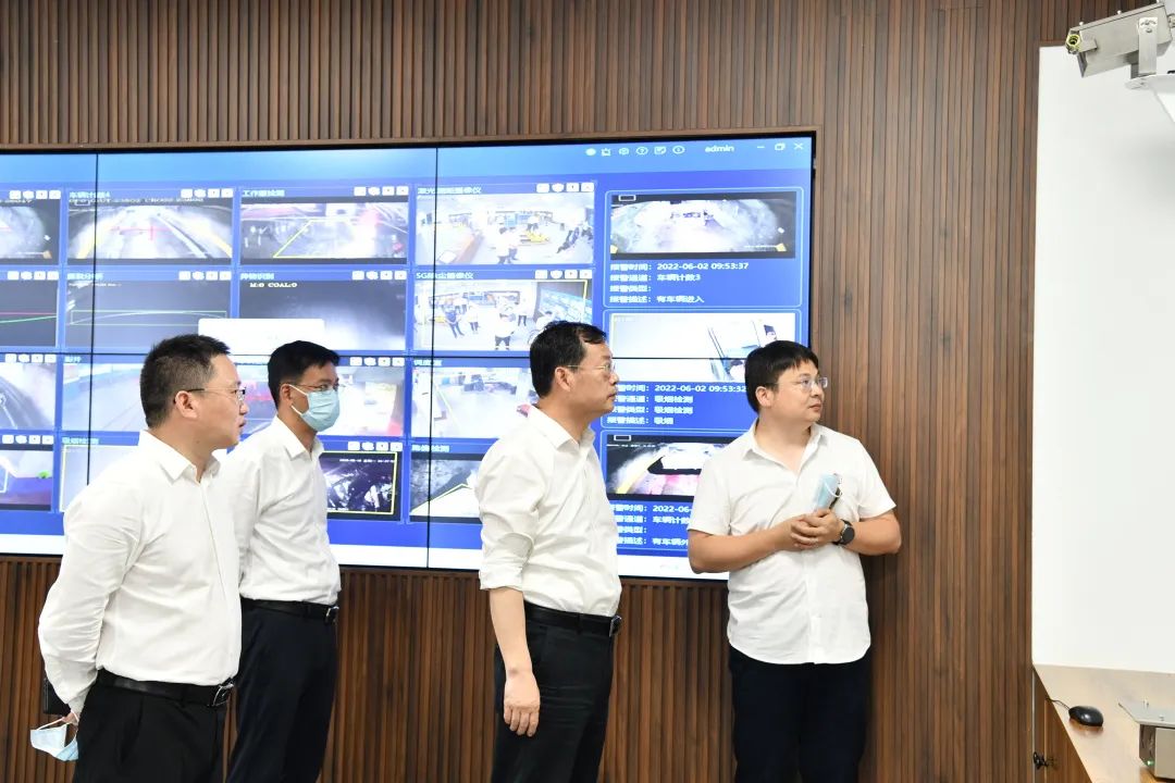 區(qū)委書記許小波帶隊蒞臨海圖科技指導安全生產工作